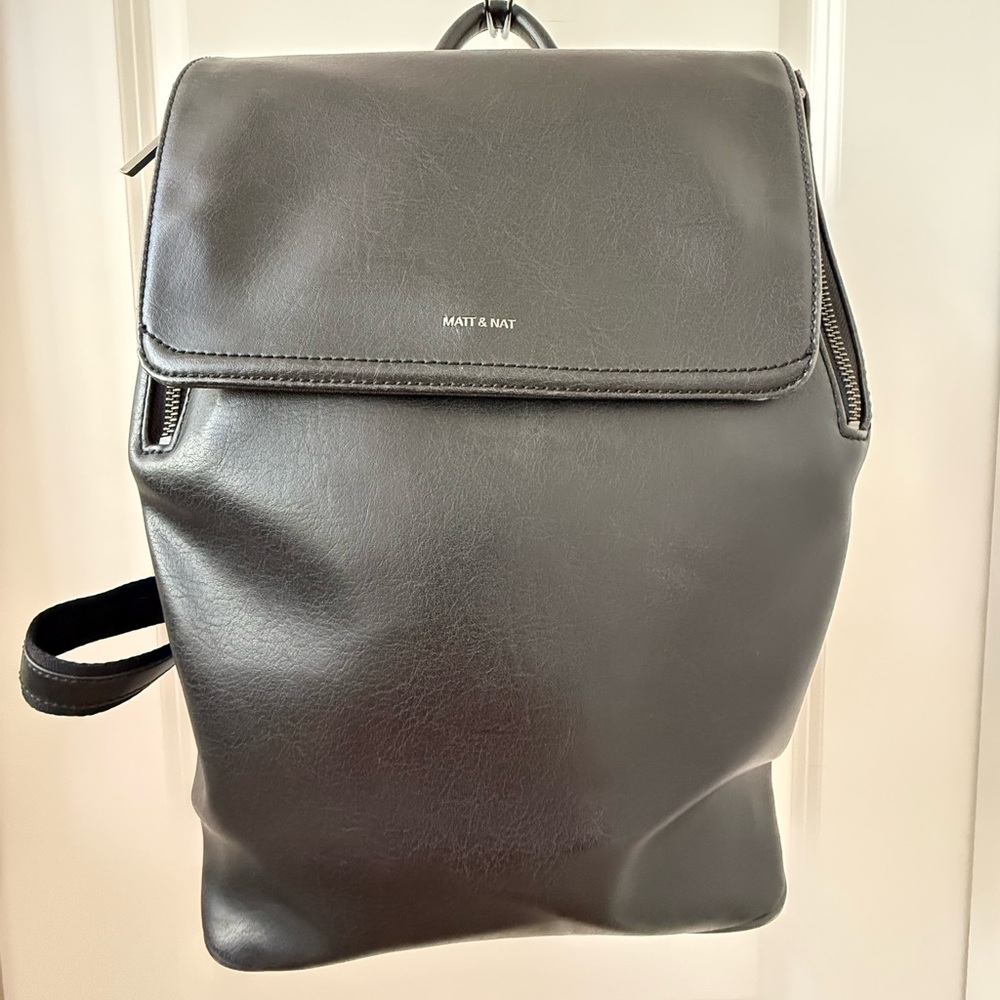 Matt & Nat Black Vegan Backpack